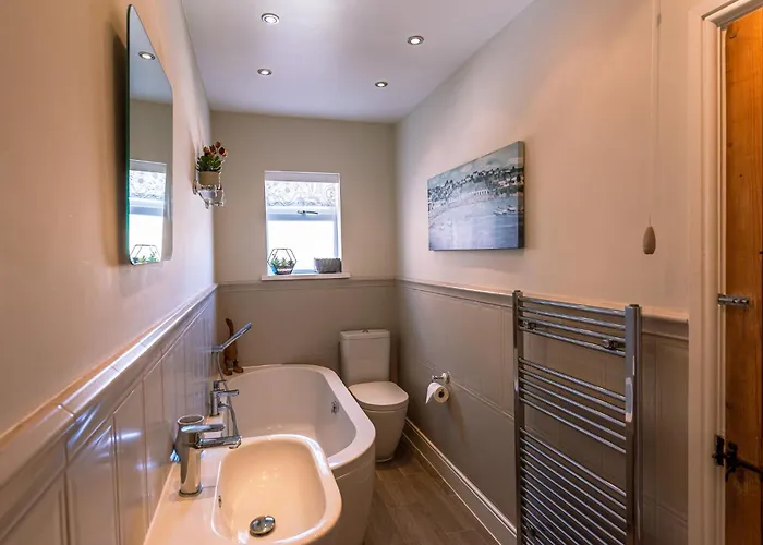 15 Brownlow Street *